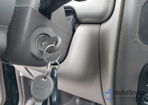 2002 Chrysler Pt Cruiser Limited from USA, damaged, VIN 3C8FY68B52T319362